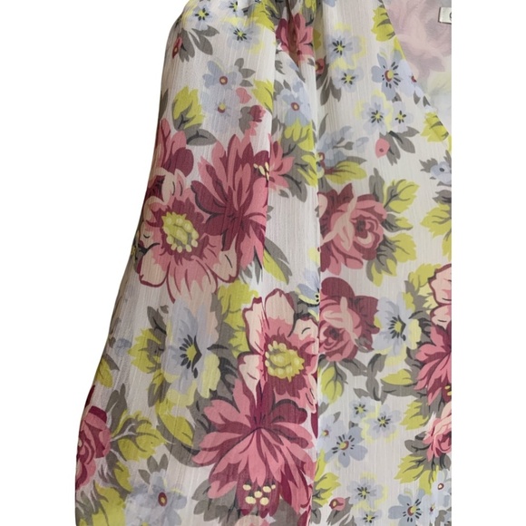 Cato Women's Floral Top Size Large V Neck Blouse - Picture 6 of 7